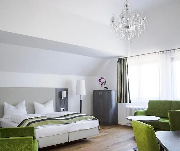 Szálloda Am Schloss 3*