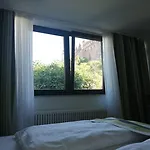 Am Schloss Heidelberg