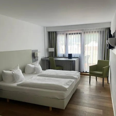 Am Schloss Heidelberg