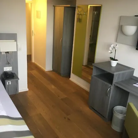 Am Schloss Hotel Heidelberg