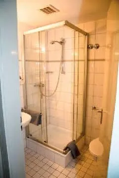 Hotell Am Schloss 3*