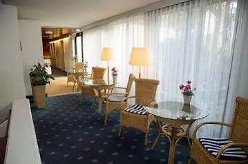 Ξενοδοχείο Am Schloss 3*